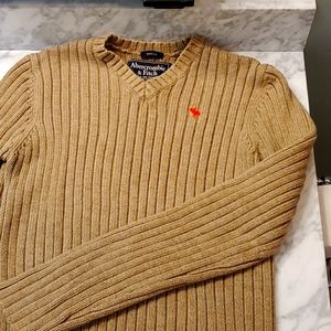 Men's A&F Muscle Sweater - Large